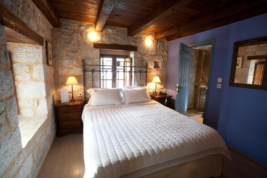 Mavromichalai Hotel Liménion Ruang foto