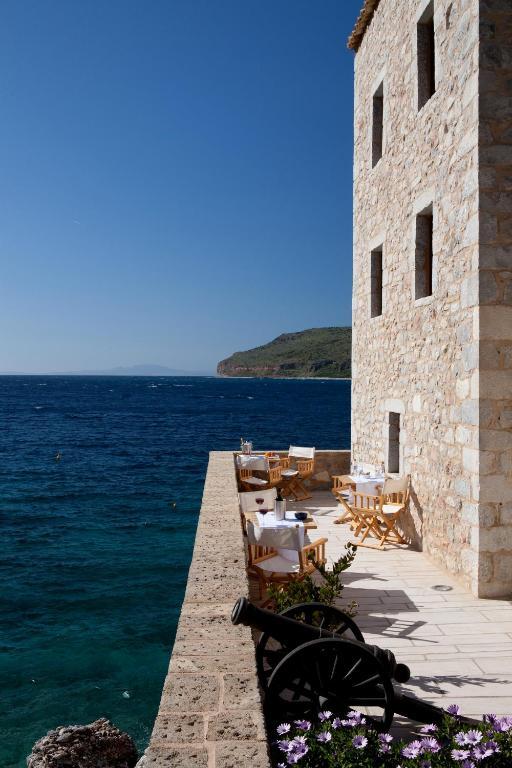 Mavromichalai Hotel Liménion Bagian luar foto